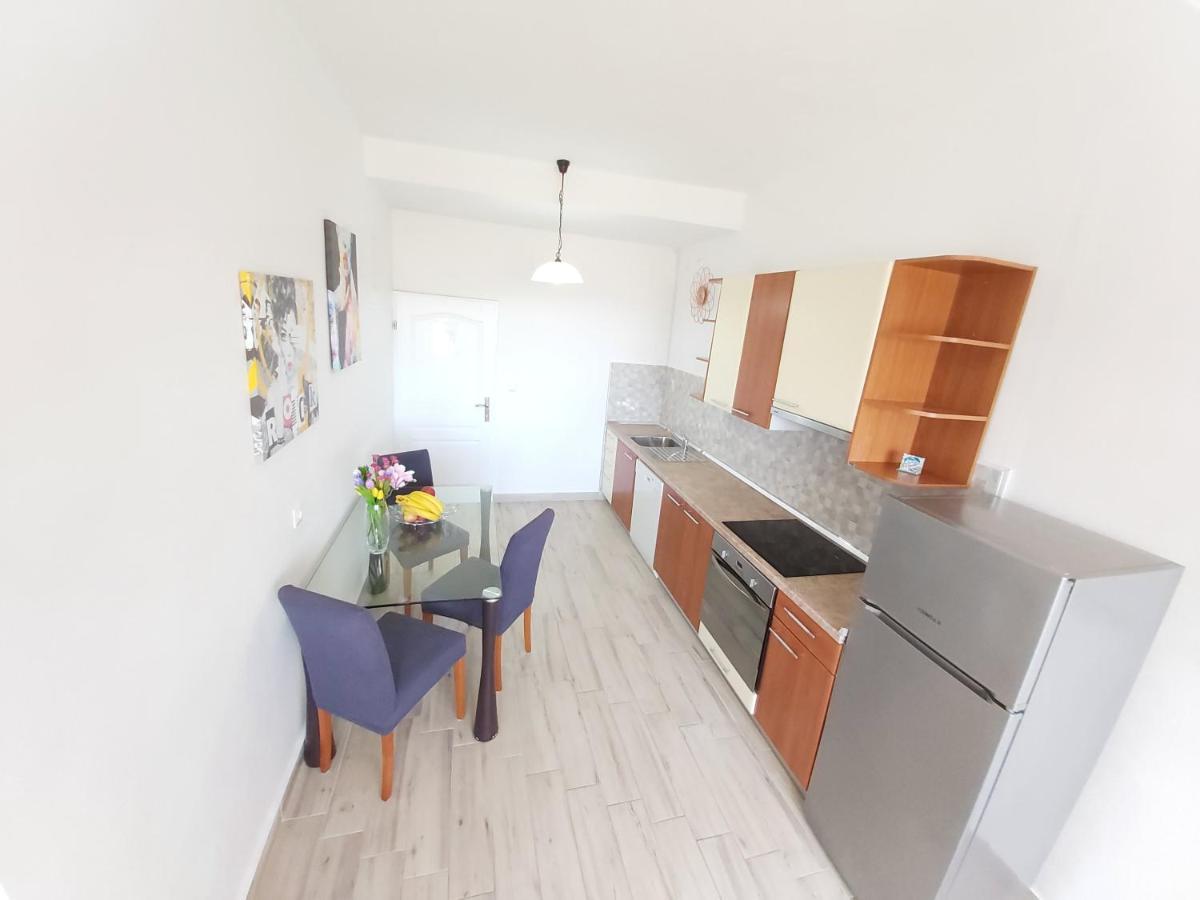 Apartments Adria Jadrija Extérieur photo
