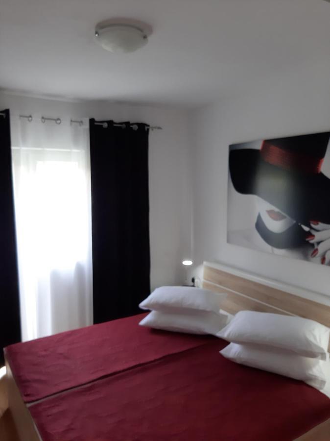 Apartments Adria Jadrija Extérieur photo